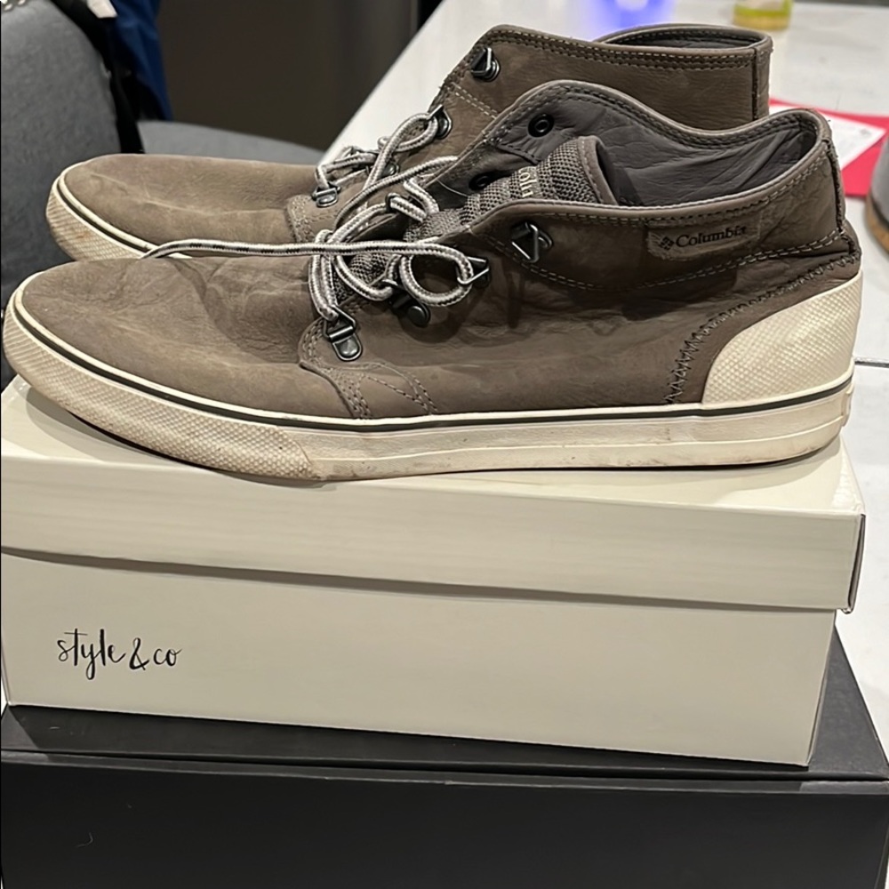 Men’s shoes